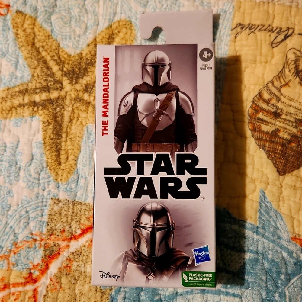 Star Wars. The Mandalorian 6 inch figure.
